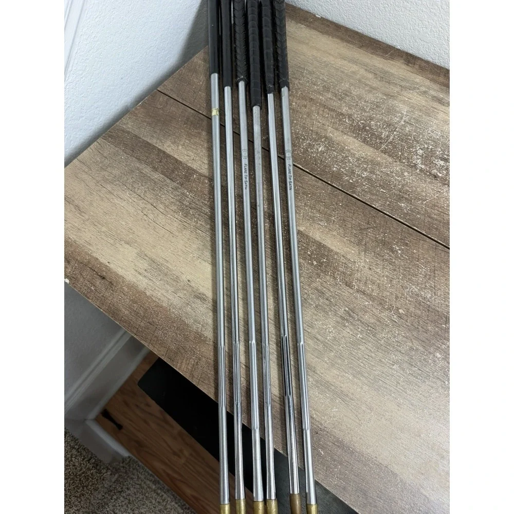 Vintage Acushnet Bullseye Putters Lot Of 6 Golf Rare Gold